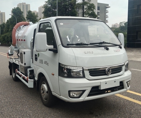 OEM 2000L Septic Vacuum Tanker Truck Fecal Sludge Suction Vehicle